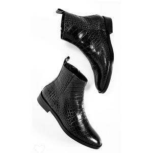 Club Monaco Trycia Flat Boots Black Croc-embossed 38.5